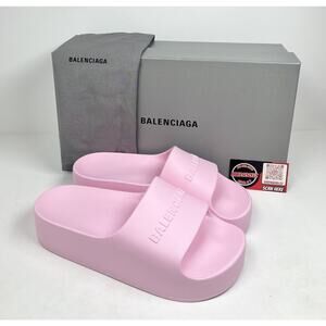 Size 12 Women’s - Balenciaga Chunky Platform Sandals Pink💗 New/Retail $450!